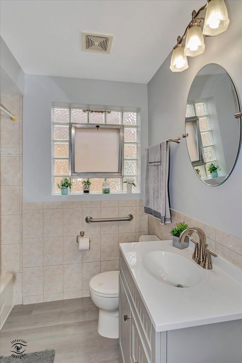 Tiny photo for 9521 S SAWYER Avenue, Evergreen Park, IL 60805 (MLS # 12480595)