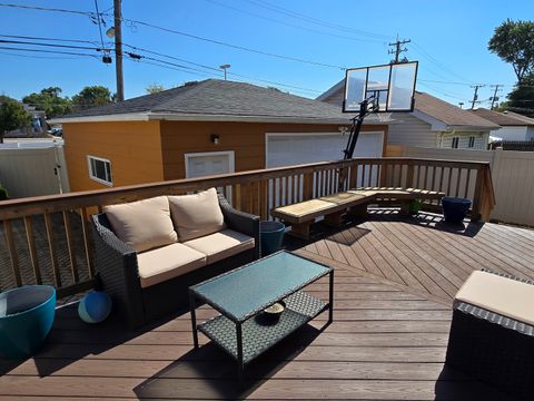 Tiny photo for 9521 S SAWYER Avenue, Evergreen Park, IL 60805 (MLS # 12480595)