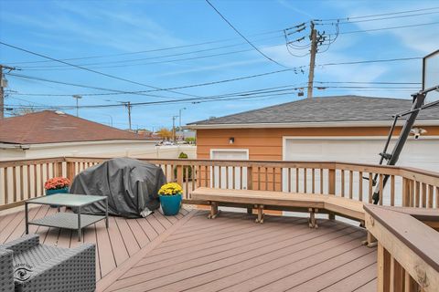 Tiny photo for 9521 S SAWYER Avenue, Evergreen Park, IL 60805 (MLS # 12480595)