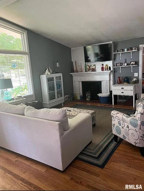 Tiny photo for 44 Marberry Drive, Metropolis, IL 62960 (MLS # EB459810)