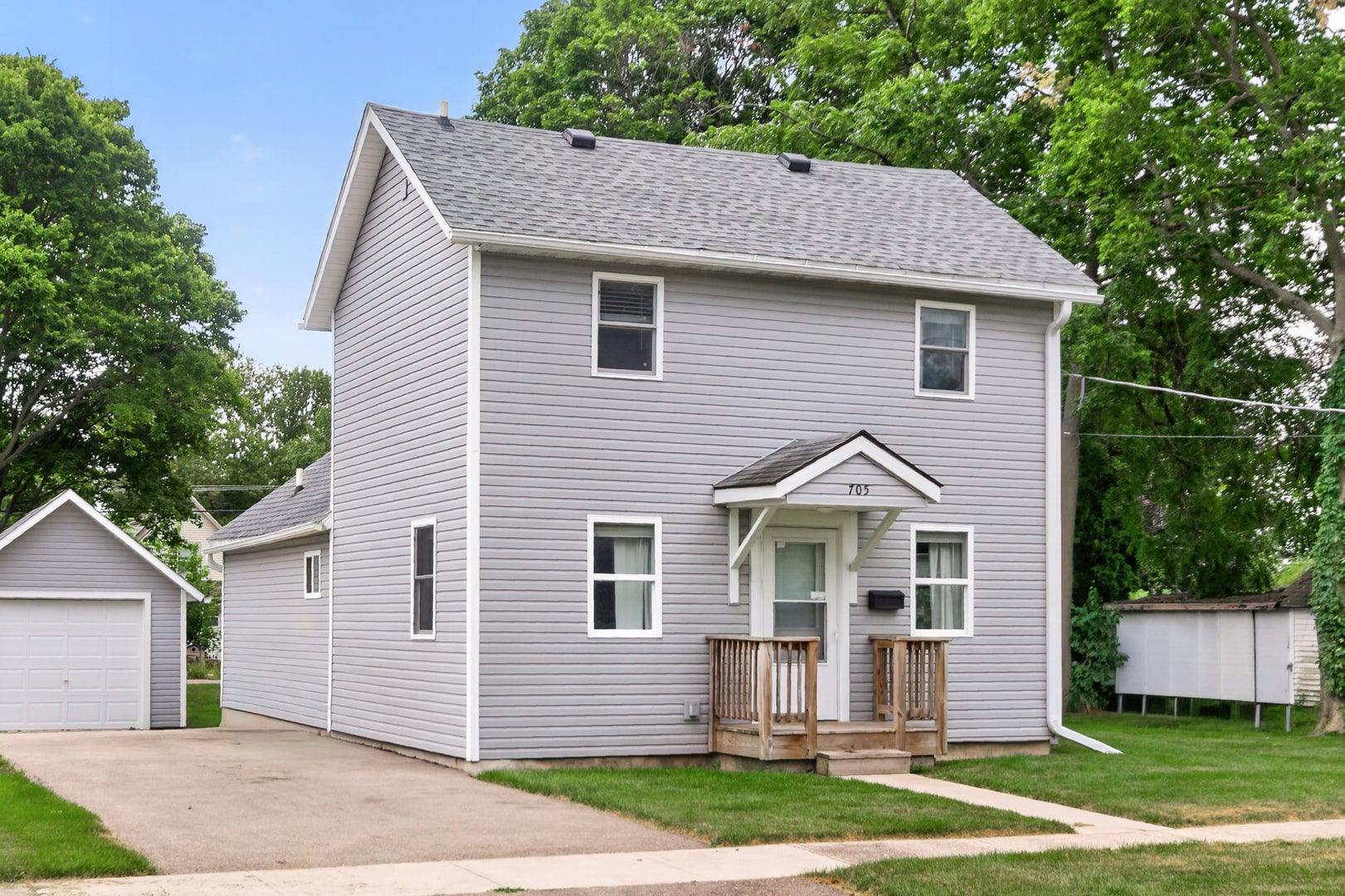 705 S 3rd Street