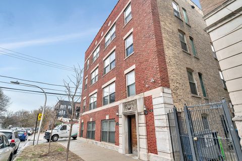 Tiny photo for 1410 W Sunnyside Avenue #1S, Chicago, IL 60640 (MLS # 12490311)