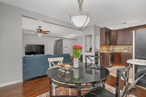 Tiny photo for 1410 W Sunnyside Avenue #1S, Chicago, IL 60640 (MLS # 12490311)