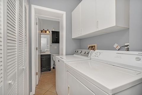Tiny photo for 1410 W Sunnyside Avenue #1S, Chicago, IL 60640 (MLS # 12490311)