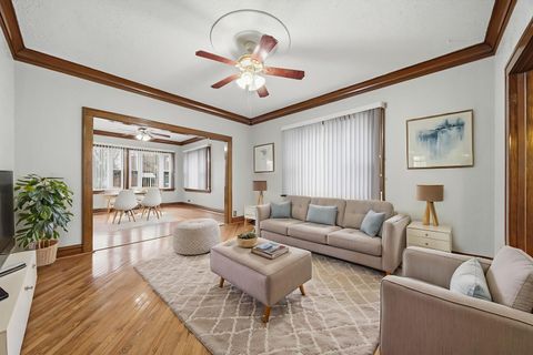 Tiny photo for 12506 Elm Street, Blue Island, IL 60406 (MLS # 12587687)