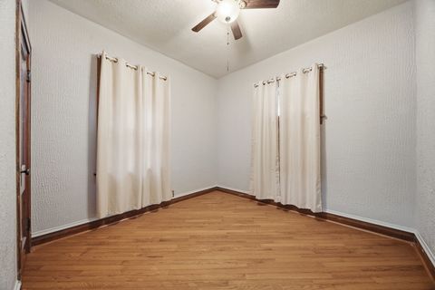 Tiny photo for 12506 Elm Street, Blue Island, IL 60406 (MLS # 12587687)