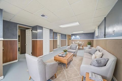 Tiny photo for 12506 Elm Street, Blue Island, IL 60406 (MLS # 12587687)