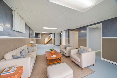 Tiny photo for 12506 Elm Street, Blue Island, IL 60406 (MLS # 12587687)