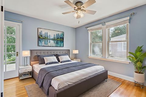 Tiny photo for 509 S Brainard Avenue, La Grange, IL 60525 (MLS # 12535379)