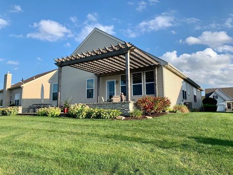 Tiny photo for Oswego, IL 60543 (MLS # 12565792)