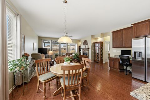 Tiny photo for Oswego, IL 60543 (MLS # 12565792)