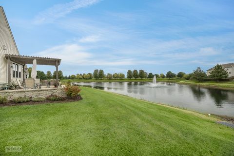 Tiny photo for Oswego, IL 60543 (MLS # 12565792)