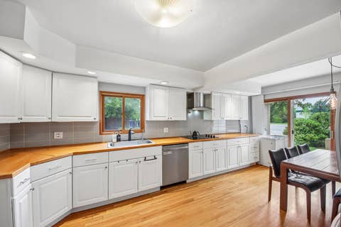 Tiny photo for 2120 Shermer Road, Northbrook, IL 60062 (MLS # 12727355)