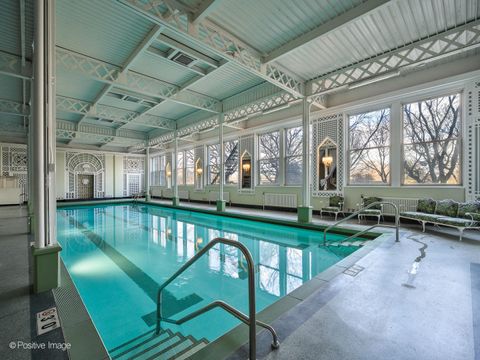 Tiny photo for 5555 N SHERIDAN Road #1717, Chicago, IL 60640 (MLS # 12589839)