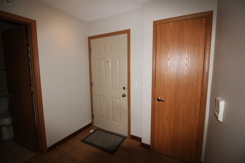 Condominium in Round Lake IL 1524 Sand Bar Court 6.jpg