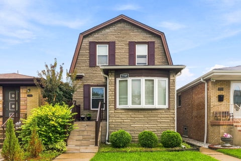 Photo of 7709 W ADDISON Street, Chicago, IL 60634 (MLS # 12738739)