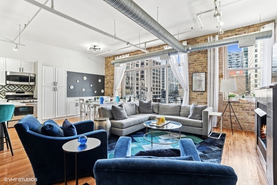 417 S Jefferson Street 207B