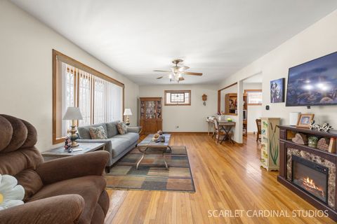 Tiny photo for 509 Westmore Meyers Road, Lombard, IL 60148 (MLS # 12548412)