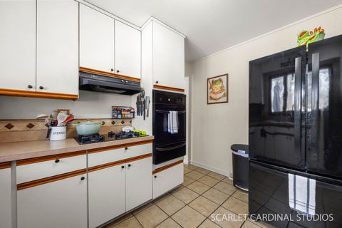 Tiny photo for 509 Westmore Meyers Road, Lombard, IL 60148 (MLS # 12548412)