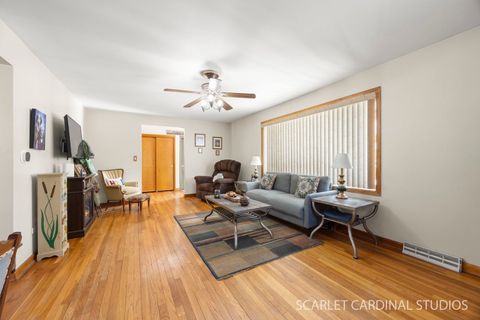 Tiny photo for 509 Westmore Meyers Road, Lombard, IL 60148 (MLS # 12548412)