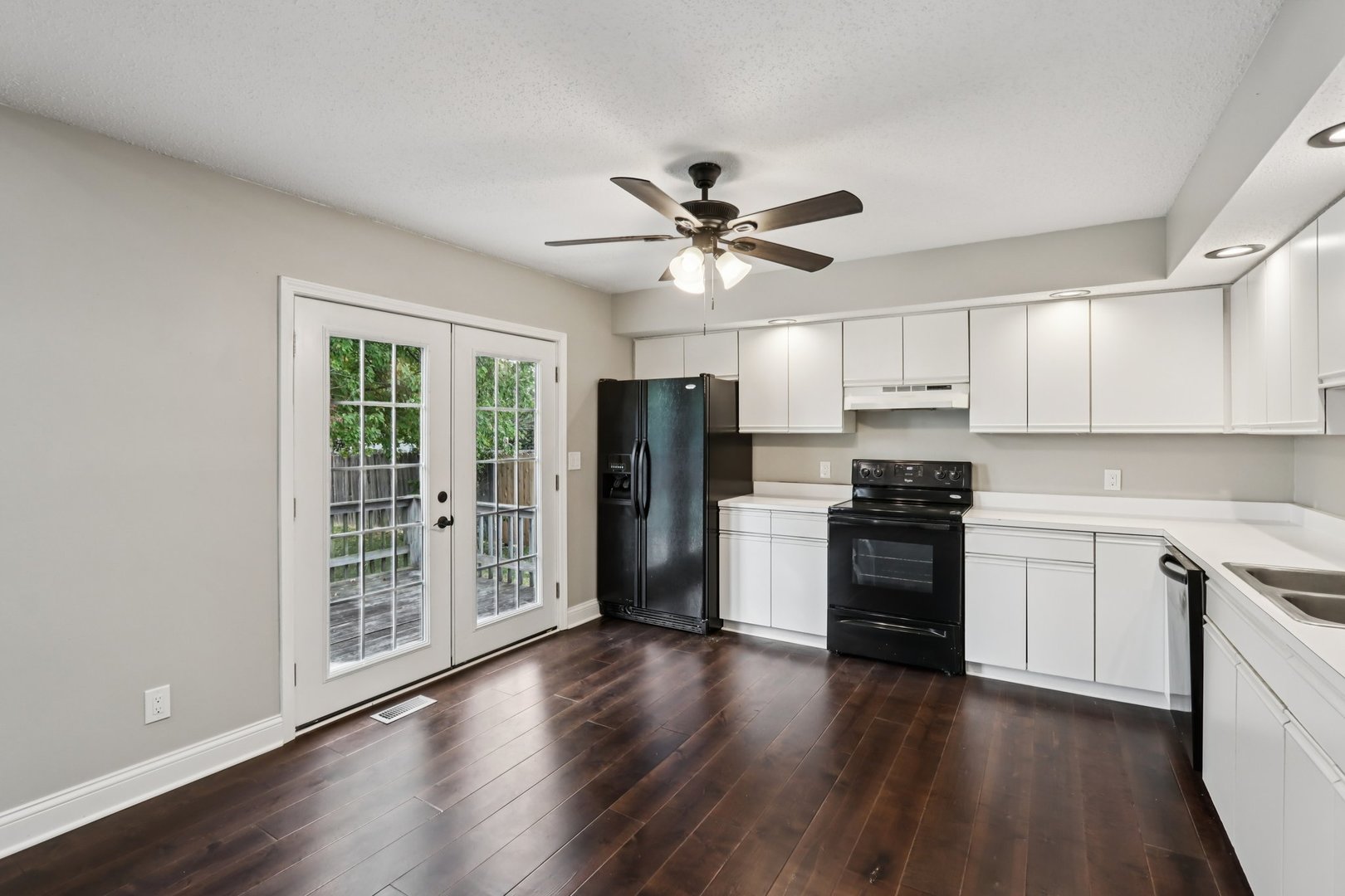 3103 Timberline Drive