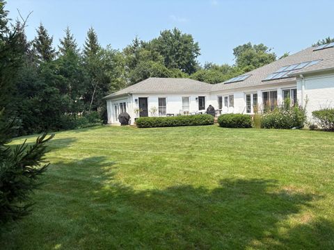 Tiny photo for 180 Westview Road, Winnetka, IL 60093 (MLS # 12605858)