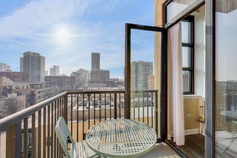 Tiny photo for 1464 S MICHIGAN Avenue #611, Chicago, IL 60605 (MLS # 12544480)