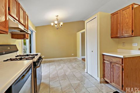 Tiny photo for 1304 Lorelei Drive, Zion, IL 60099 (MLS # 12501935)