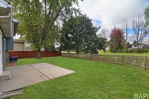 Tiny photo for 1304 Lorelei Drive, Zion, IL 60099 (MLS # 12501935)