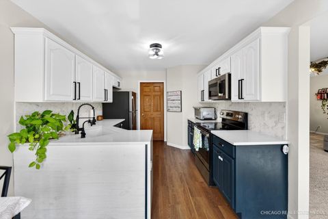 Tiny photo for 146 Mclaren Drive, Sycamore, IL 60178 (MLS # 12627996)