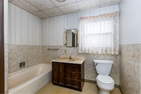 Tiny photo for 3865 E 1553rd Road, Earlville, IL 60518 (MLS # 12600836)