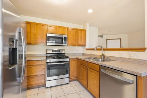 Tiny photo for 13841 S Bristlecone Drive #A, Plainfield, IL 60544 (MLS # 12500530)