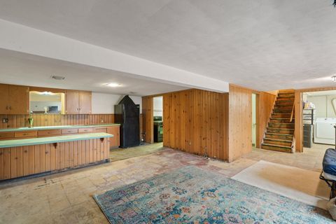 Tiny photo for 3006 15th Street, Moline, IL 61265 (MLS # 100000400)