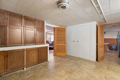 Tiny photo for 3006 15th Street, Moline, IL 61265 (MLS # 100000400)