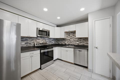 Tiny photo for 513 Dubois Circle, Bolingbrook, IL 60440 (MLS # 12698558)