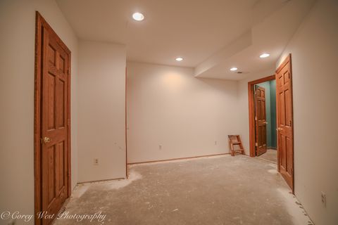 Tiny photo for 215 Saint Andrews Drive, DeKalb, IL 60115 (MLS # 12514160)