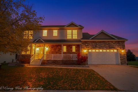 Tiny photo for 215 Saint Andrews Drive, DeKalb, IL 60115 (MLS # 12514160)