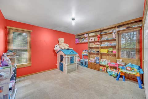 Tiny photo for 206 Albert Drive, Vernon Hills, IL 60061 (MLS # 12700680)