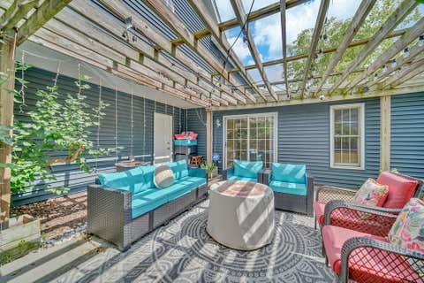Tiny photo for 206 Albert Drive, Vernon Hills, IL 60061 (MLS # 12700680)