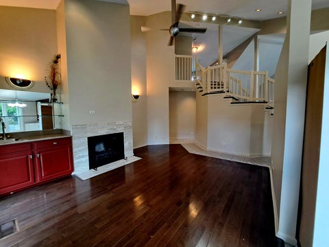 Tiny photo for 23 Willow Parkway, Buffalo Grove, IL 60089 (MLS # 12738876)