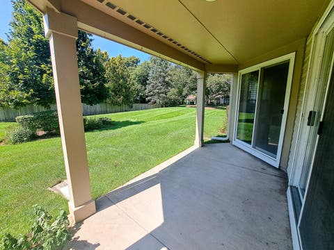 Tiny photo for 23 Willow Parkway, Buffalo Grove, IL 60089 (MLS # 12738876)