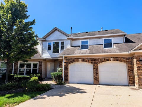 Photo of 23 Willow Parkway, Buffalo Grove, IL 60089 (MLS # 12738876)