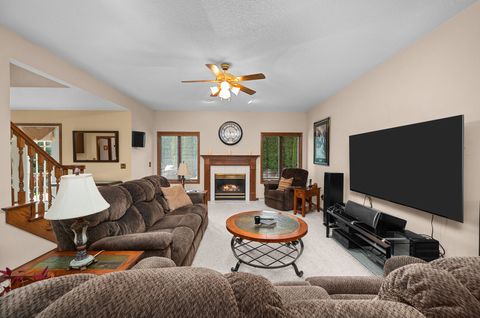 Tiny photo for 800 8th Street S, Eldridge, IA 52748 (MLS # 12558652)