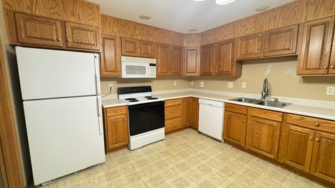 Tiny photo for 1047 Kleemann Drive #1047, Clinton, IL 61727 (MLS # 12656763)