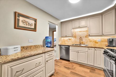 Tiny photo for 950 E Wilmette Road #325, Palatine, IL 60074 (MLS # 12575185)