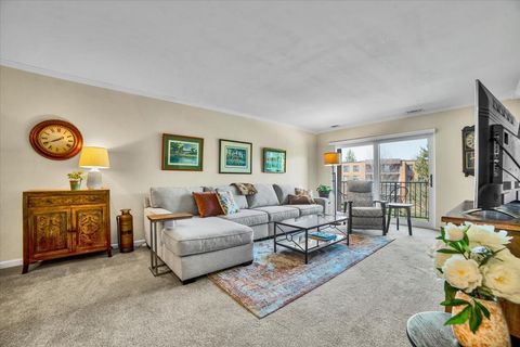 Tiny photo for 950 E Wilmette Road #325, Palatine, IL 60074 (MLS # 12575185)