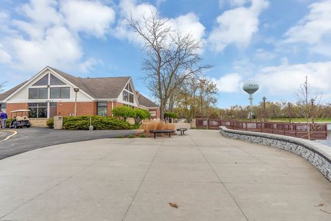 Tiny photo for 950 E Wilmette Road #325, Palatine, IL 60074 (MLS # 12575185)