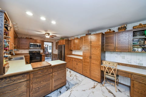 Tiny photo for 2S630 Williams Road, Warrenville, IL 60555 (MLS # 12792279)
