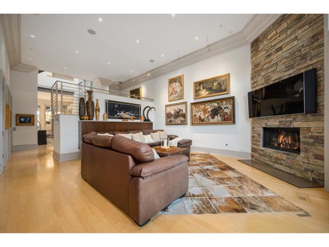 Tiny photo for 2232 N Janssen Avenue, Chicago, IL 60614 (MLS # 12776981)