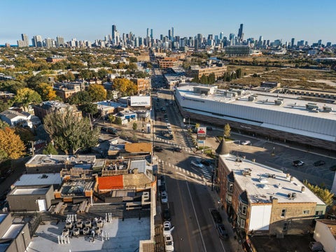 Tiny photo for 2232 N Janssen Avenue, Chicago, IL 60614 (MLS # 12776981)